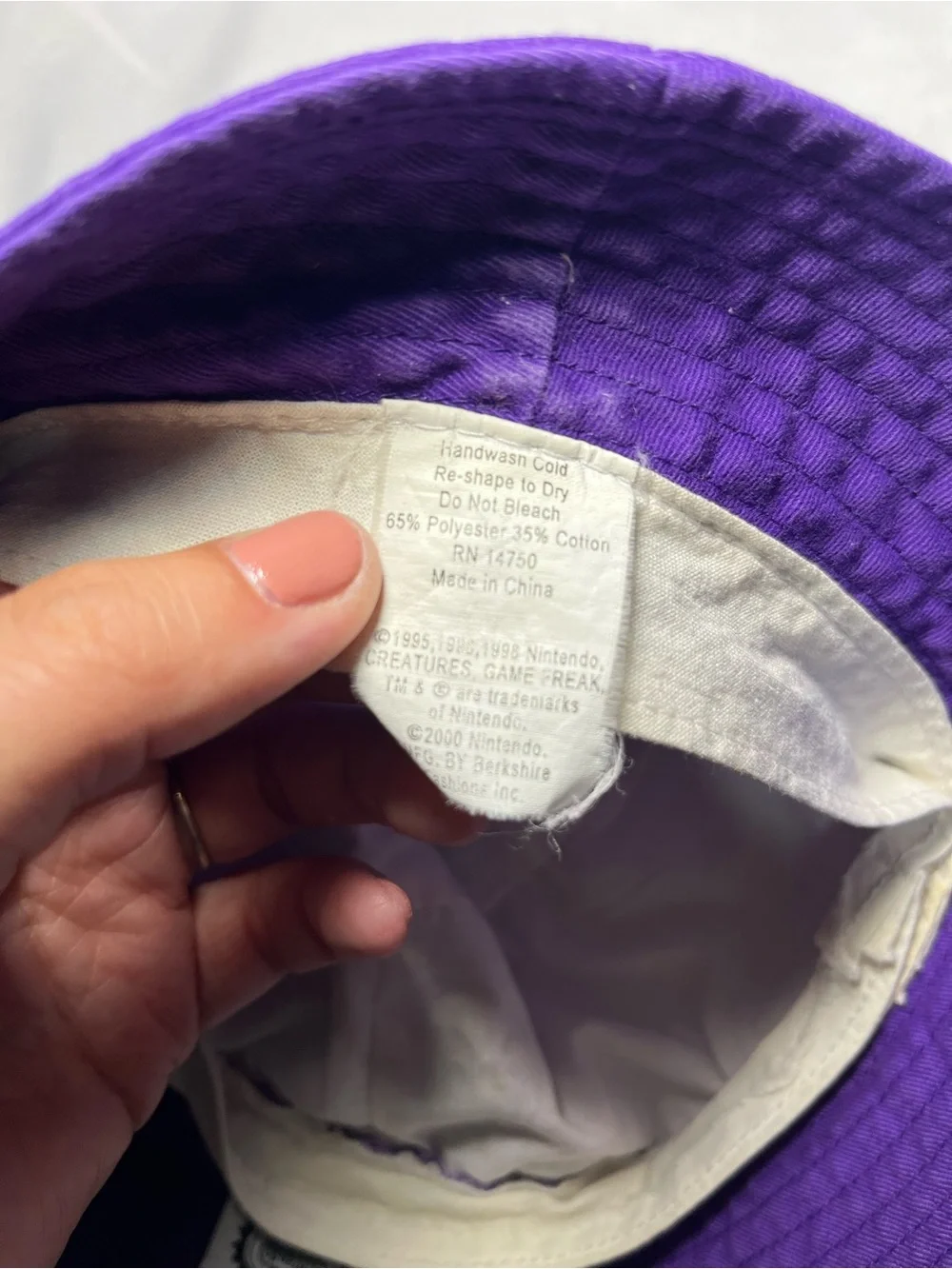 Vintage Pokémon Nintendo 2000 Purple Bucket Hat Girls OS Gotta Catch Em All Rare